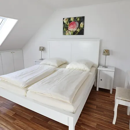 Apartmán Rose, 178 *